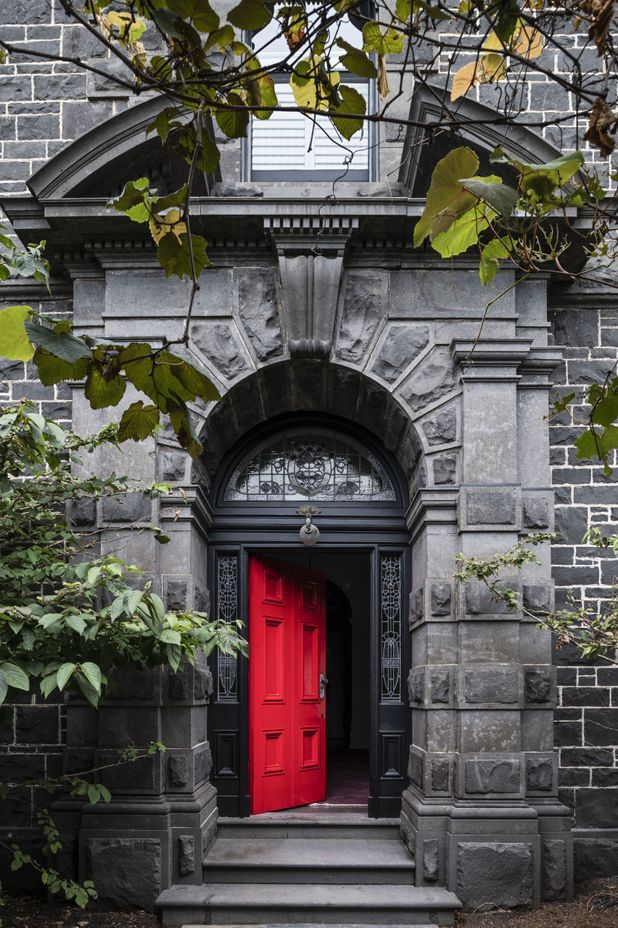 d’Estaville by NTF Architecture | Photography by Tom Blachford