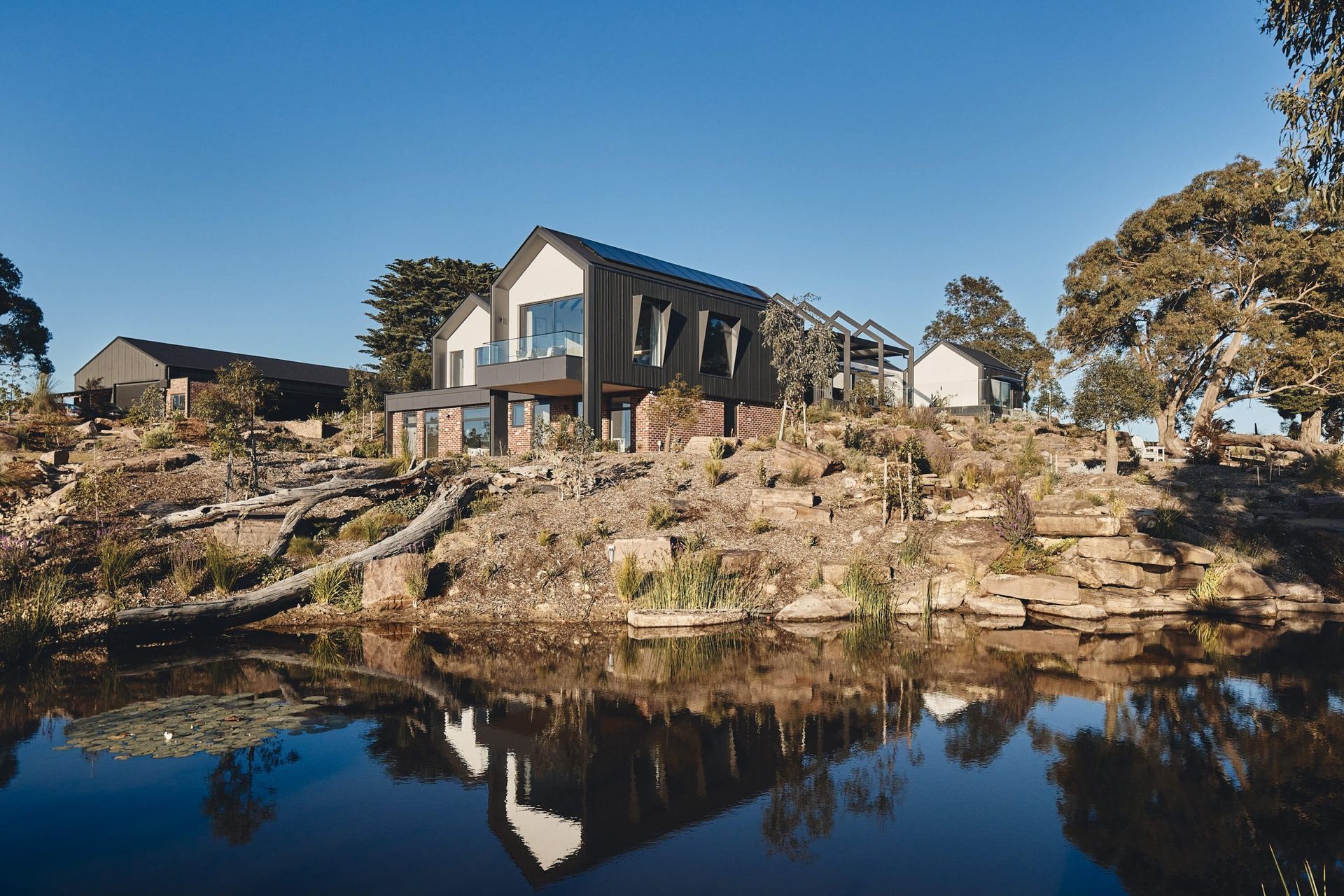 Nakari Vista by Andever | Photography by Peter Bennetts