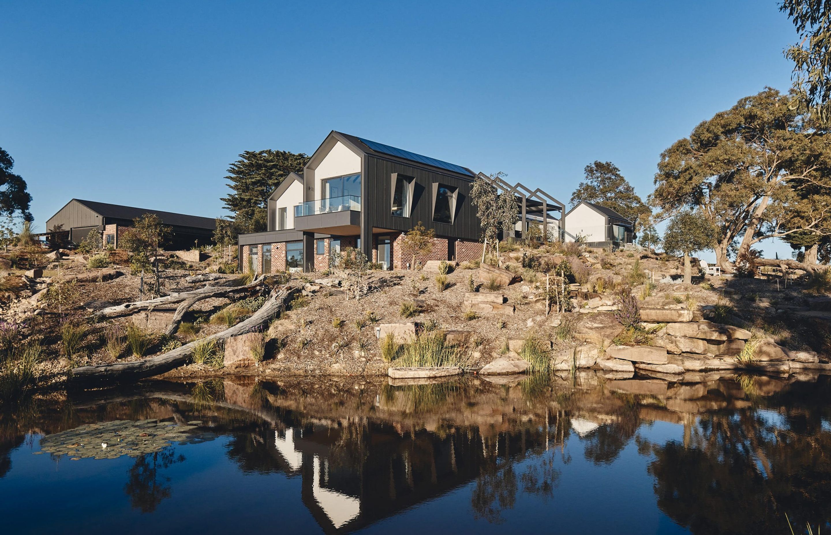Nakari Vista by Andever | Photography by Peter Bennetts