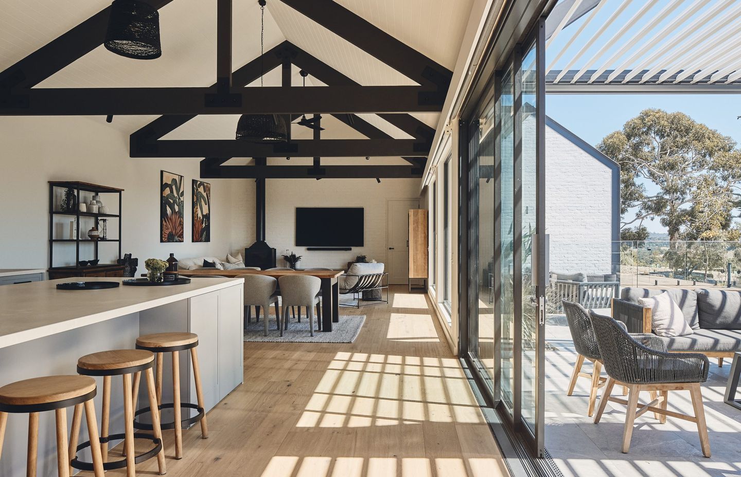 Nakari Vista by Andever | Photography by Peter Bennetts
