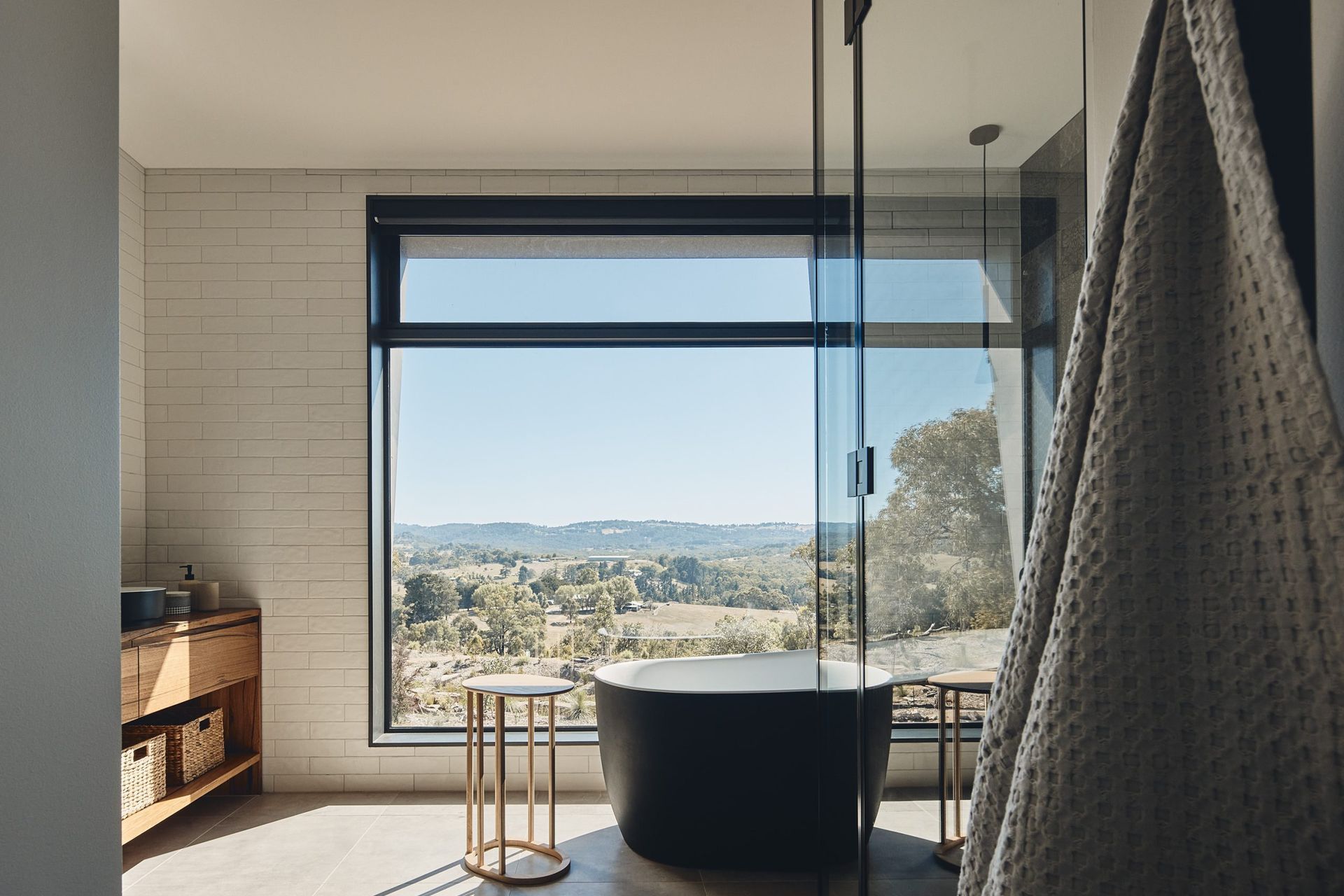 Nakari Vista by Andever | Photography by Peter Bennetts