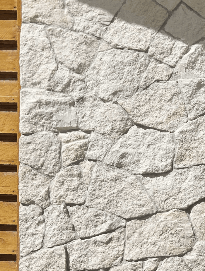 Oamaru-Stone-Lightweight-Dry-Stack-Stone2.png