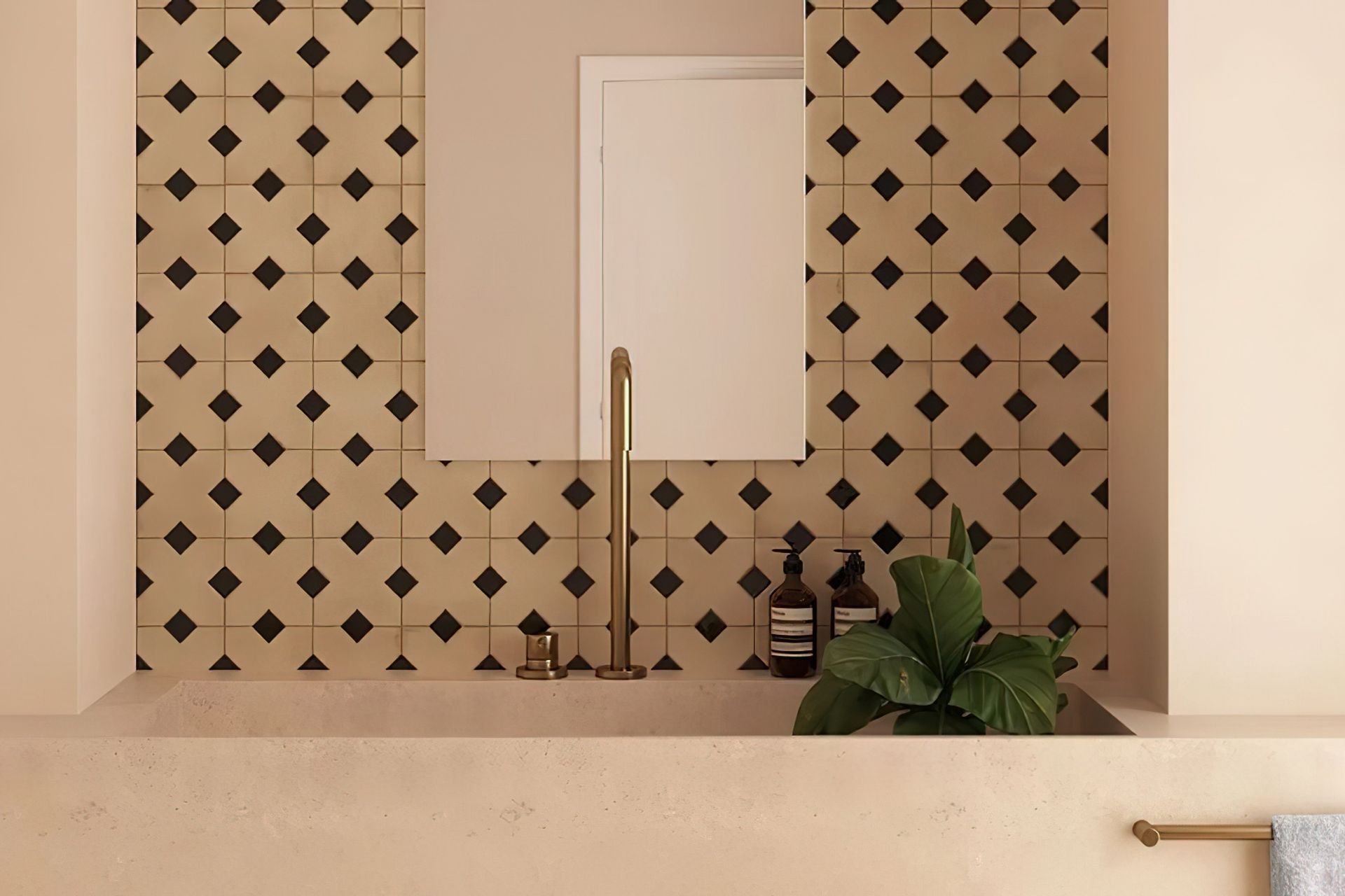 Available in a selection of timeless geometric shapes that are designed to be combined with each other, our Oasis porcelain bathroom tile collection features a stylish neutral colour palette that will create a rich and earthy atmosphere in your design scheme.