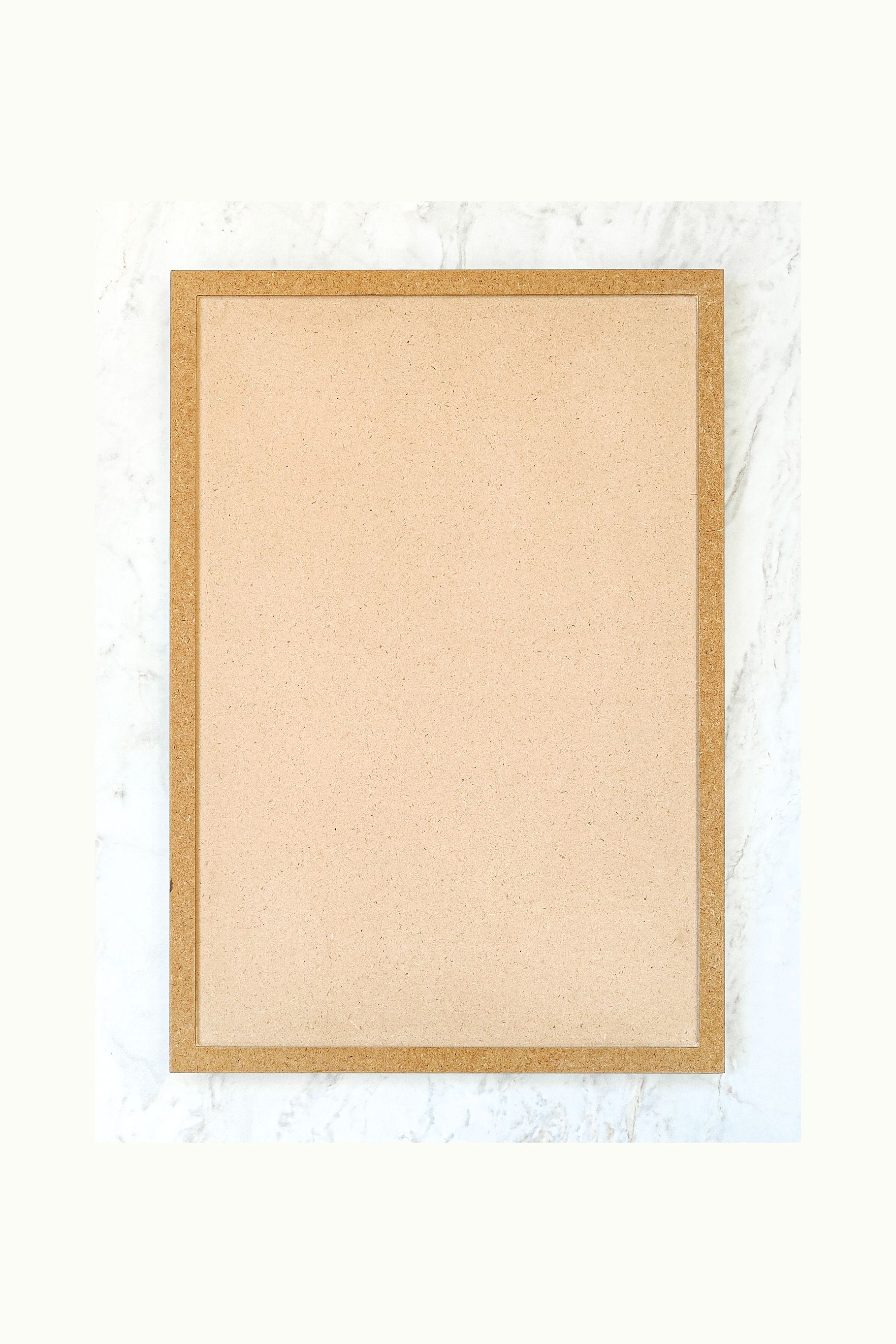 The Maryland option features a fine frame.