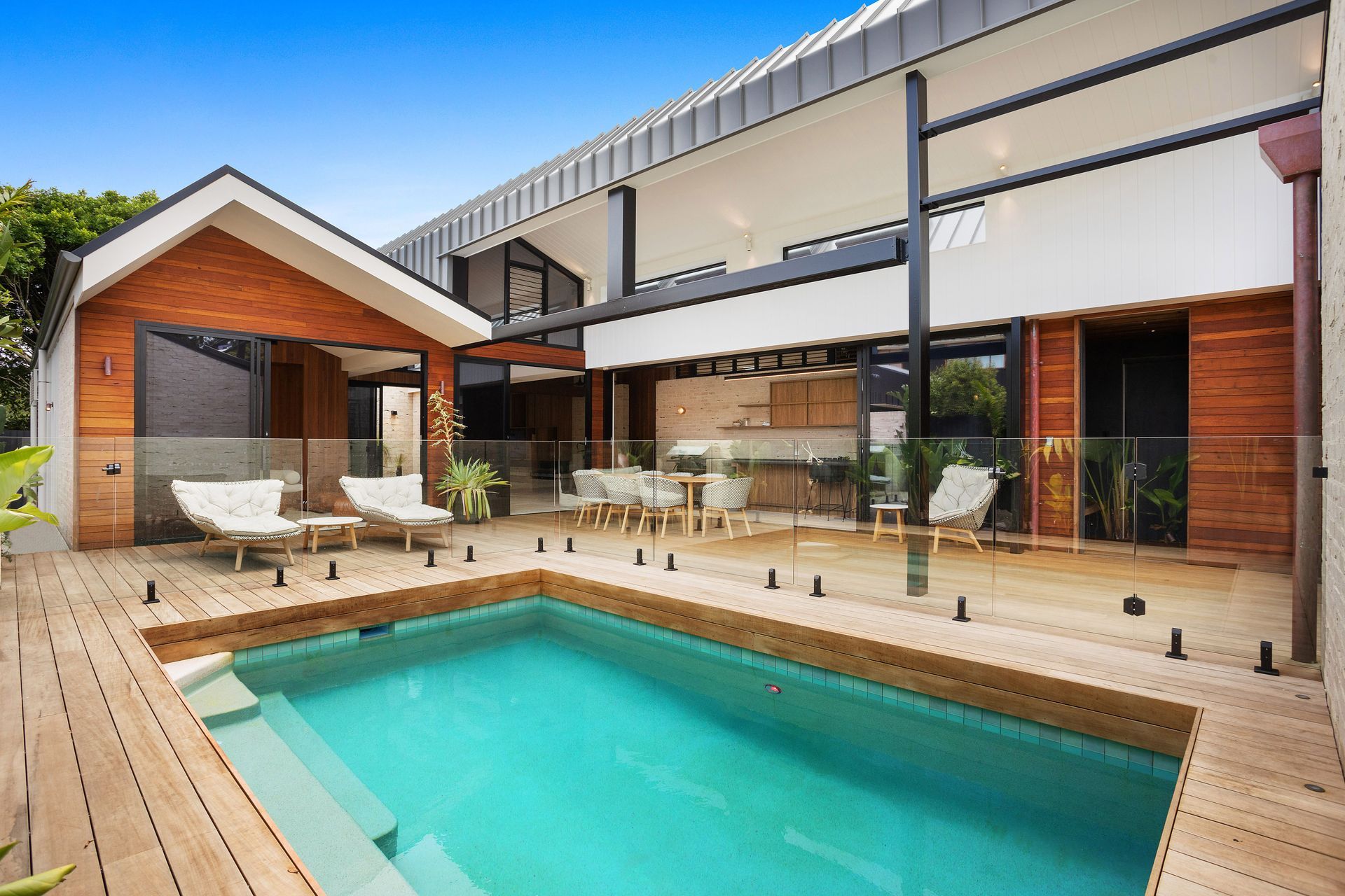 Large sliding doors provide freedom of movement