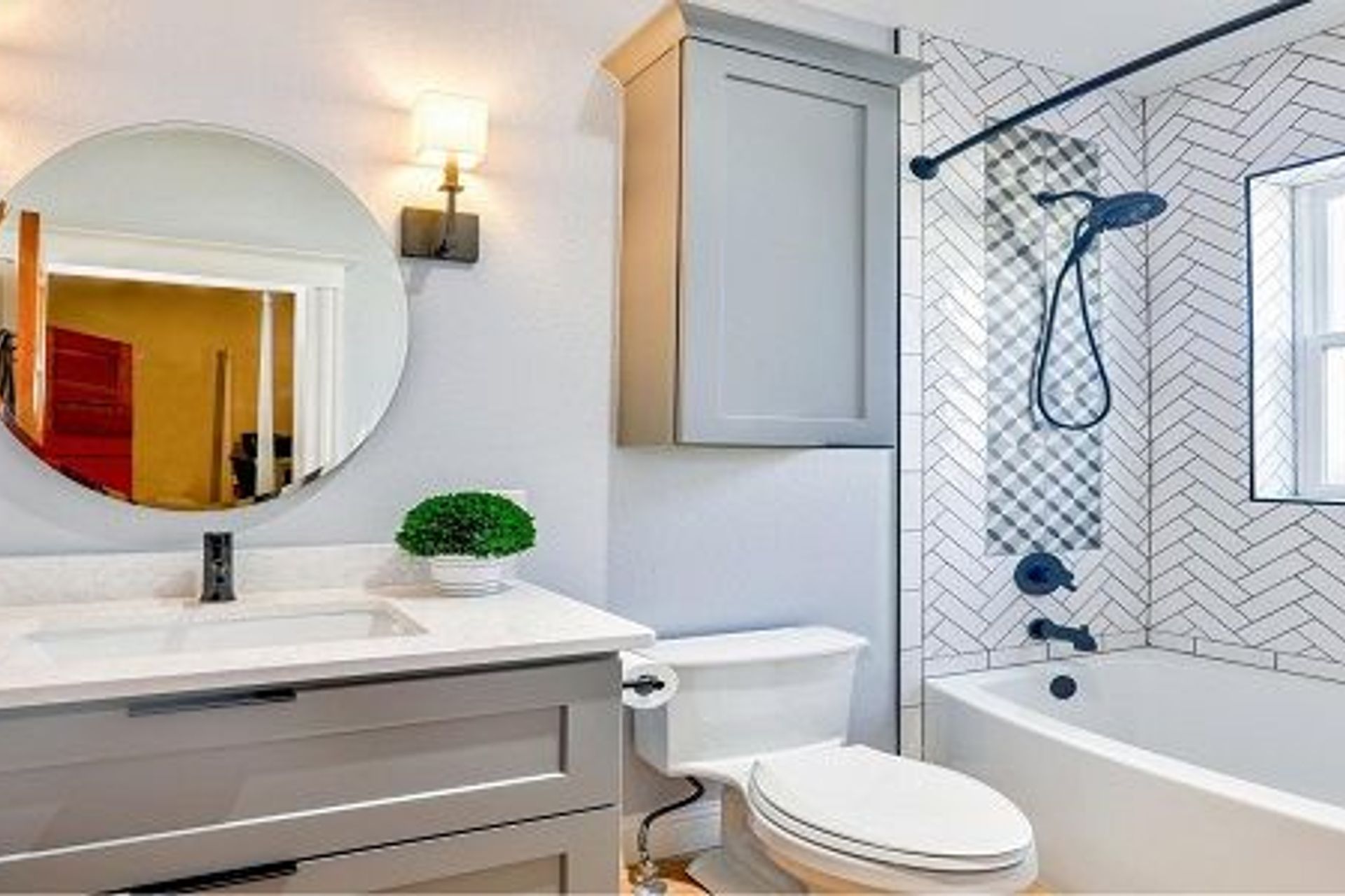 Things to Know Before Planning a Smaller Bathroom