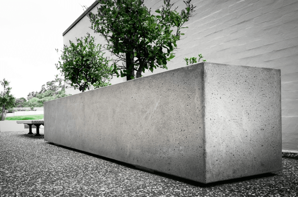 Jagas planter boxes come in a range of sizes and shapes suitable for a variety of commercial and residential applications.