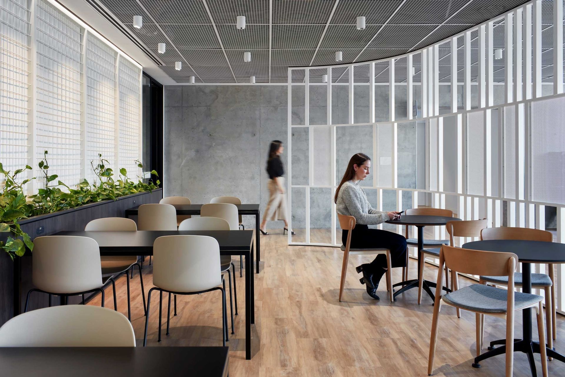 GroupGSA Designed the QBE Insurance Offices with Various Work Spaces and Collaborative Zones in Parramatta, Australia