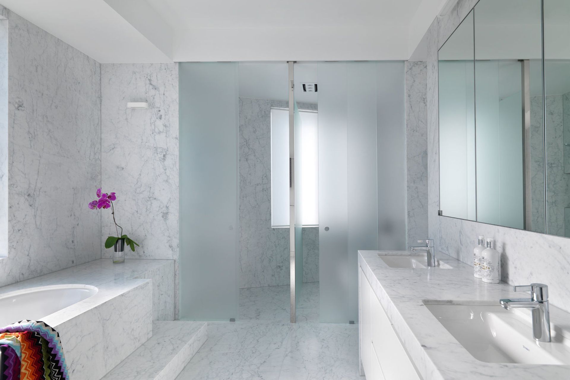 Luxe Ensuite Bathroom by RCI Designs | Photography by Andrew Ashton and Nicole England