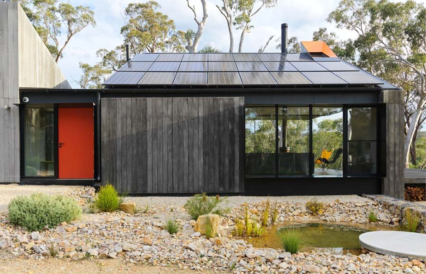 BUILDING FOR BUSHFIRES