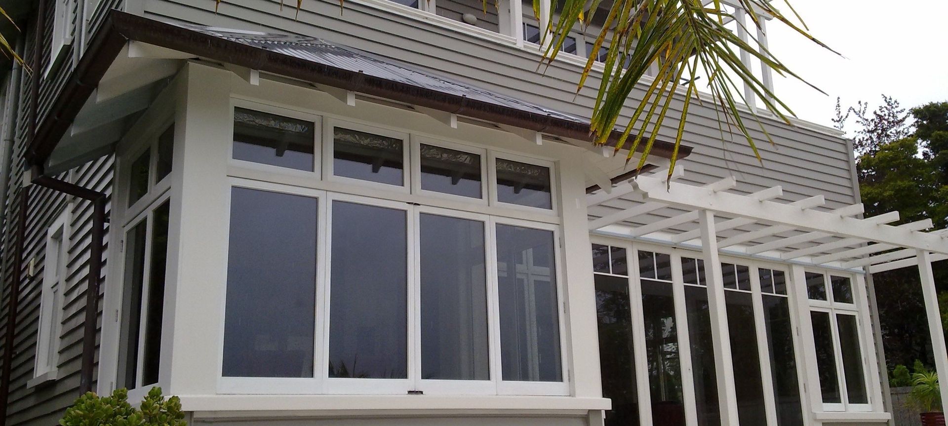 retroGLAZE® Timber Retrofit Double Glazing providing a warmer, drier home whilst retaining the beautiful, classic character.