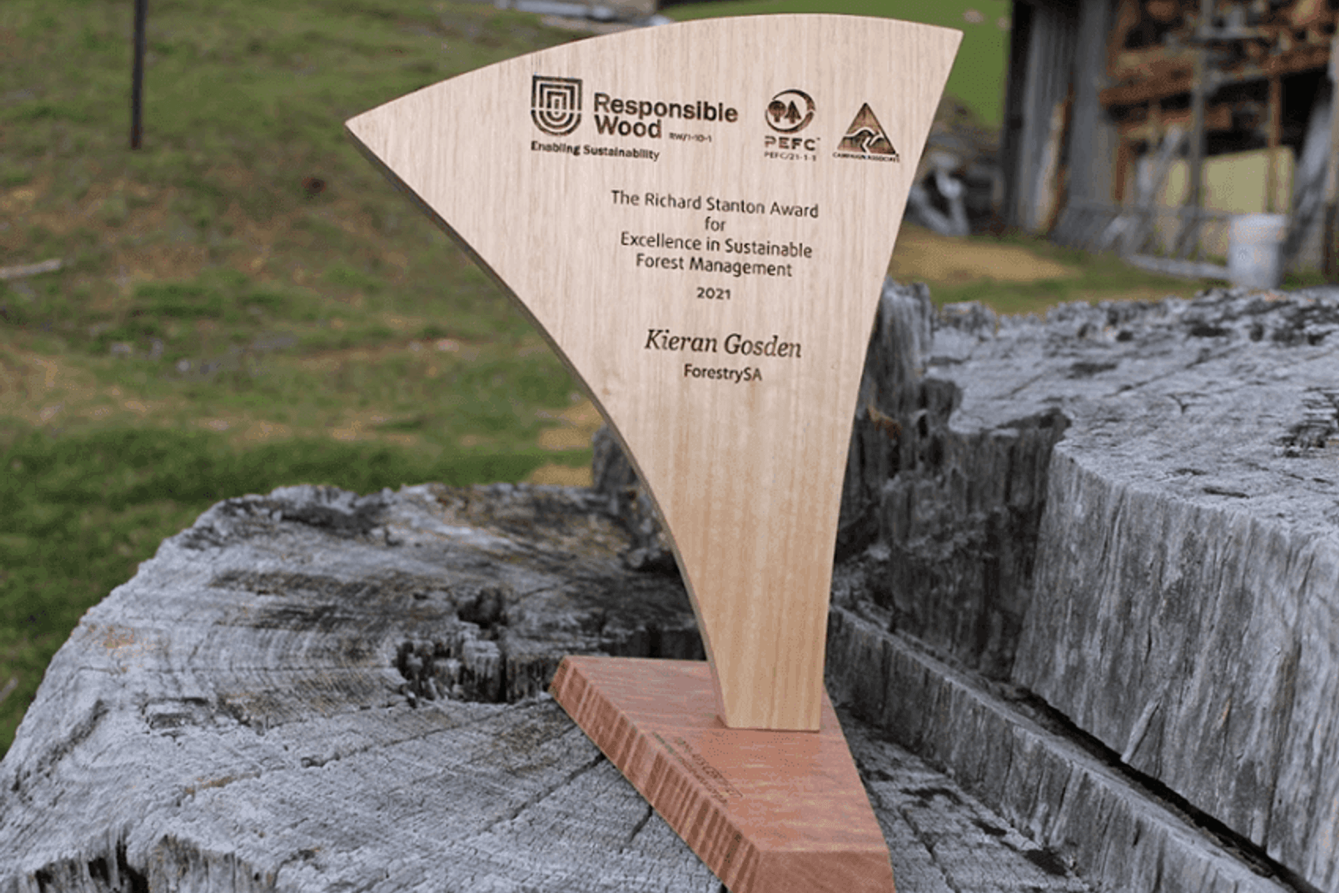 ForestrySA ranger takes Richard Stanton award for work in sustainable forestry and communities