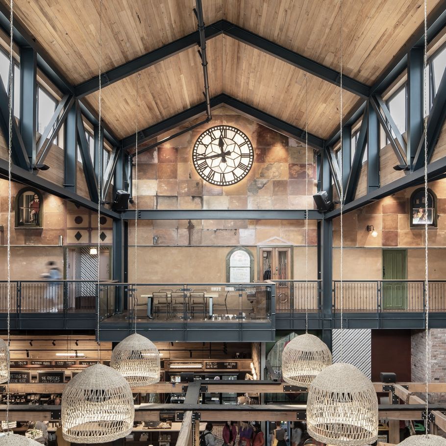 Porters Paints enliven Christchurch market