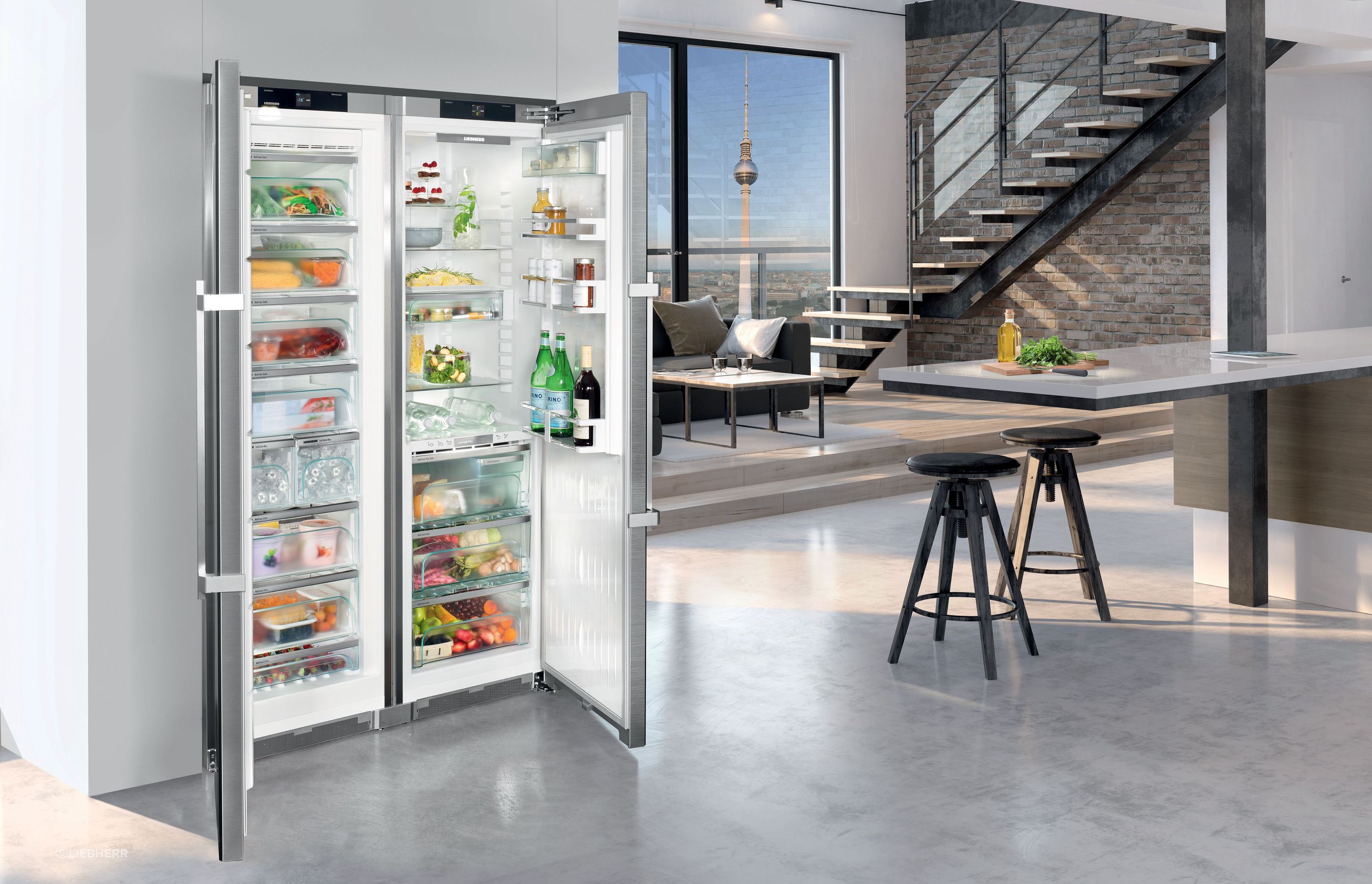 SBSes 8683 PremiumPlus BioFresh NoFrost Side-by-Side combination | Photography by Liebherr