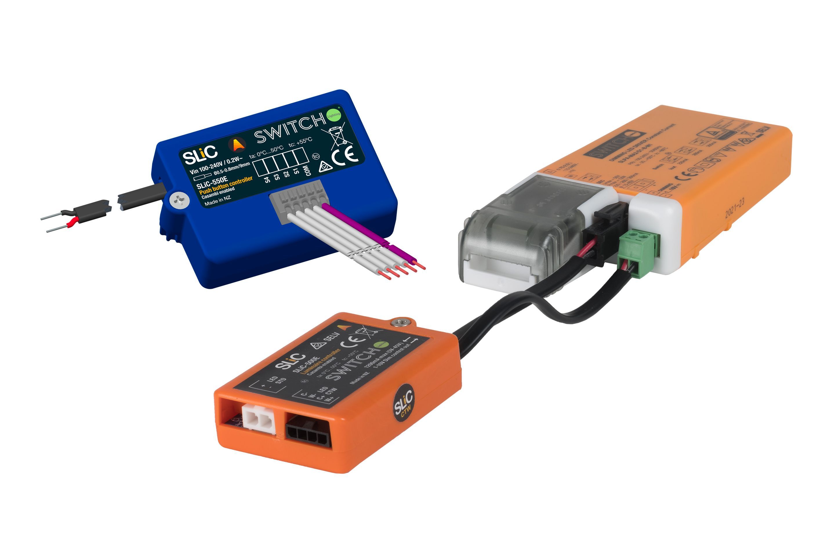 SLiC Push Button Interfaces for Casambi-enabled lighting automation. Product: Switch Lighting Intelligent Control Casambi Evolution Push Button Controller SLiC-550E and the Switch Lighting Intelligent Control Casambi Evolution Luminaire Controller SLiC-640E