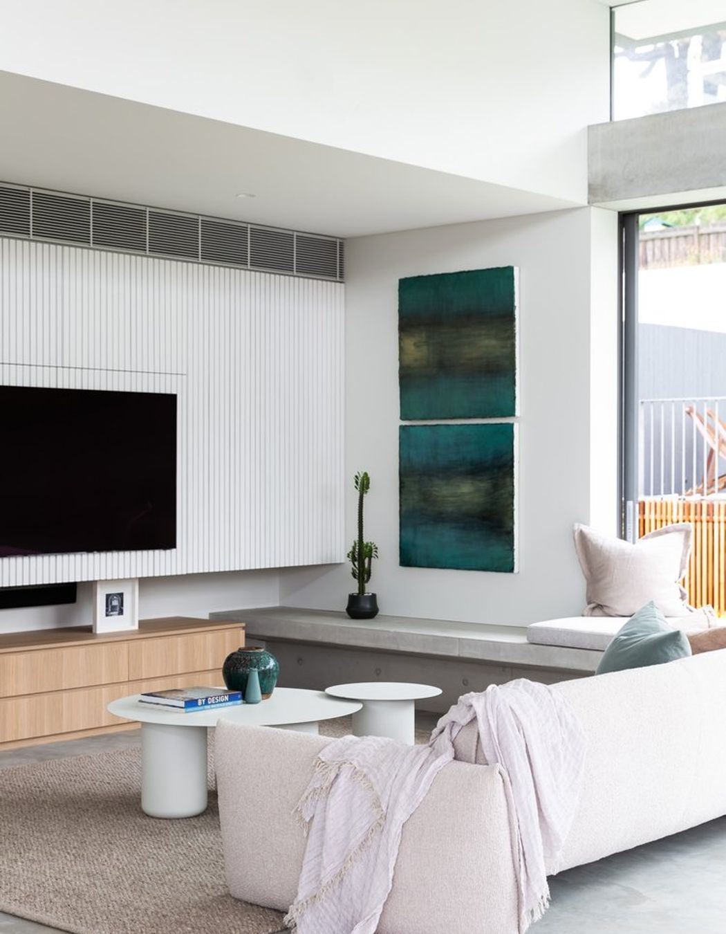 Coogee Residence by Smyth &amp; Smyth | Photography by Simon Whitbread