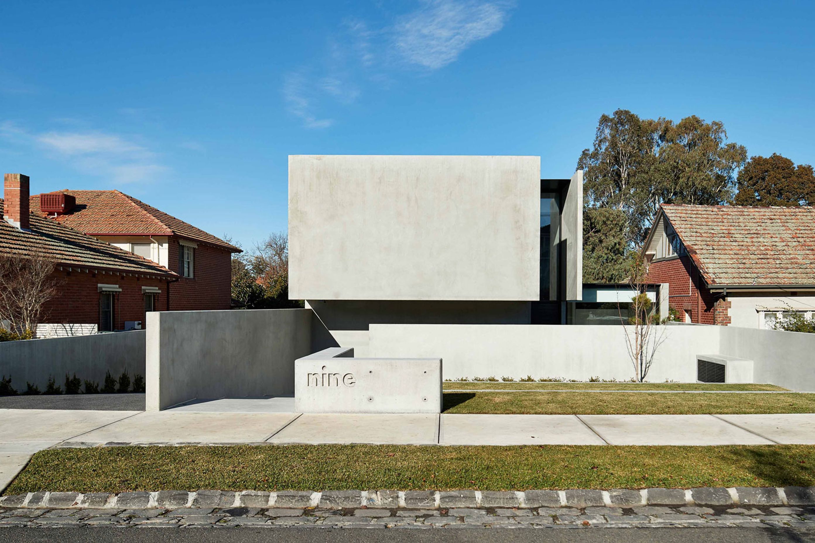 Salmon by FGR Architects | Photography by Peter Bennetts