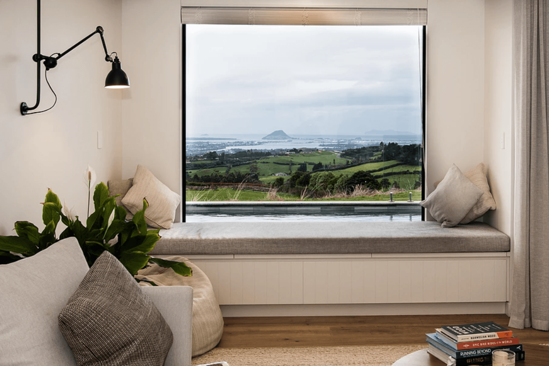 The Advantages Of Built-In Furniture