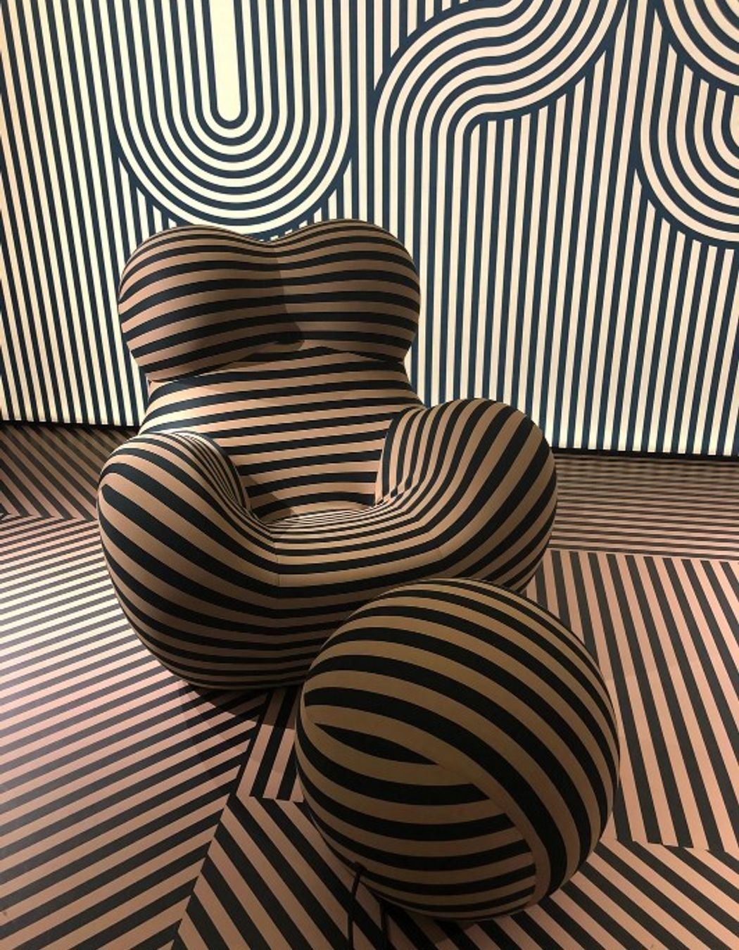 Hindley &amp; Co Milan news