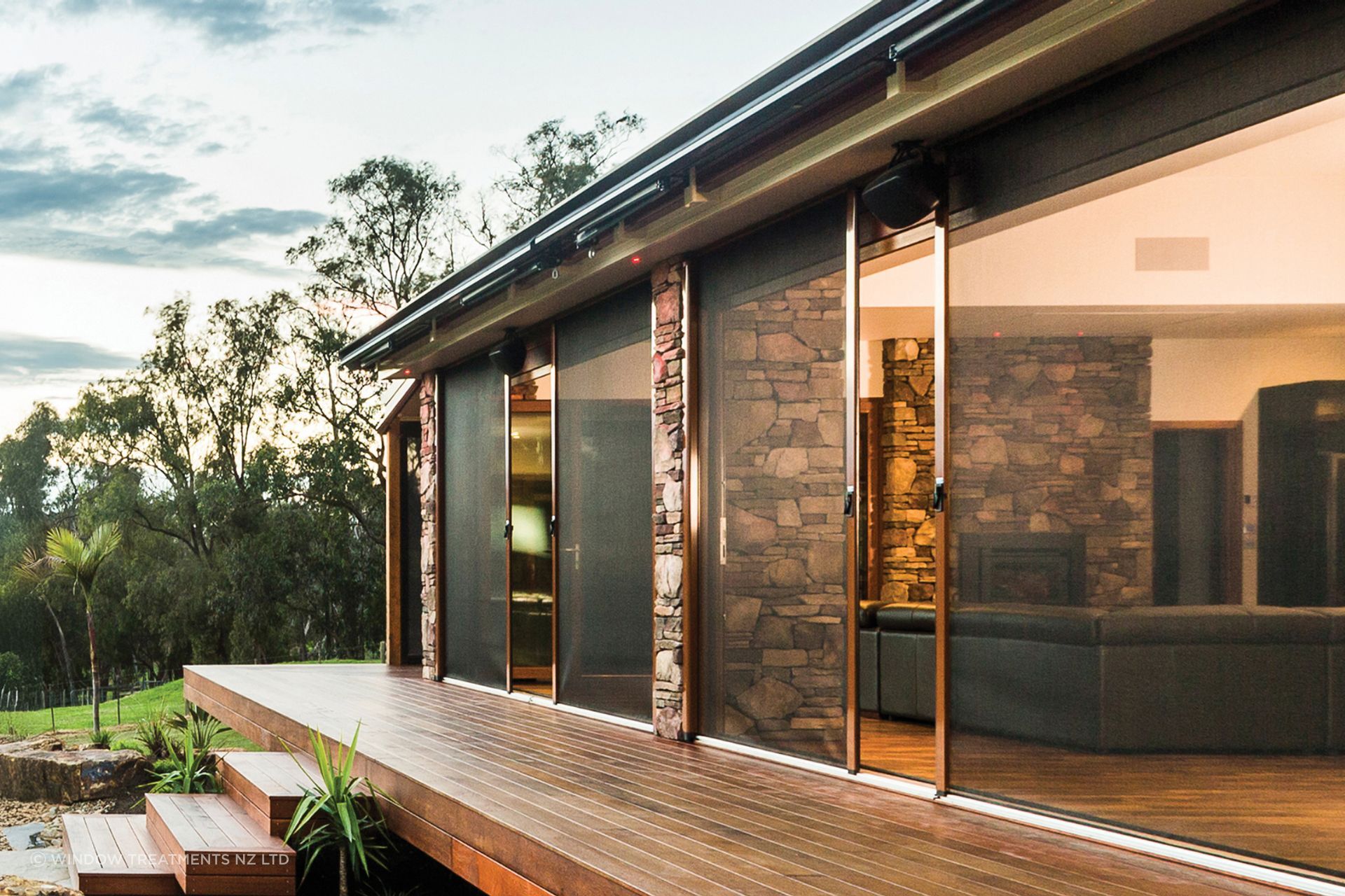Securo Side Roll provides insect and airflow control with integrated braking and sliding-door access functionality.
