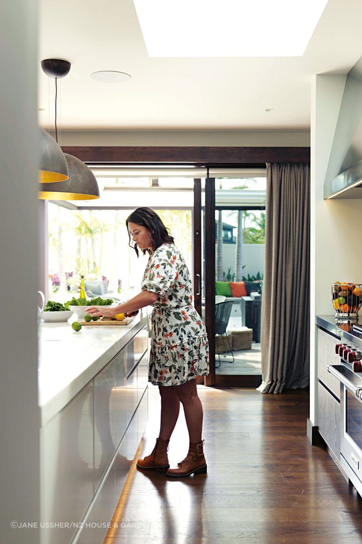 Rachael made sure the kitchen was supremely functional; dual Wolf warming drawers in the large island make serving large gatherings a breeze.