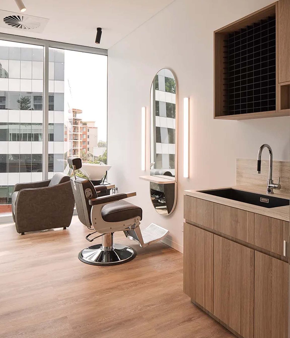 Co-Workspace Salon Lane Opens Second Location