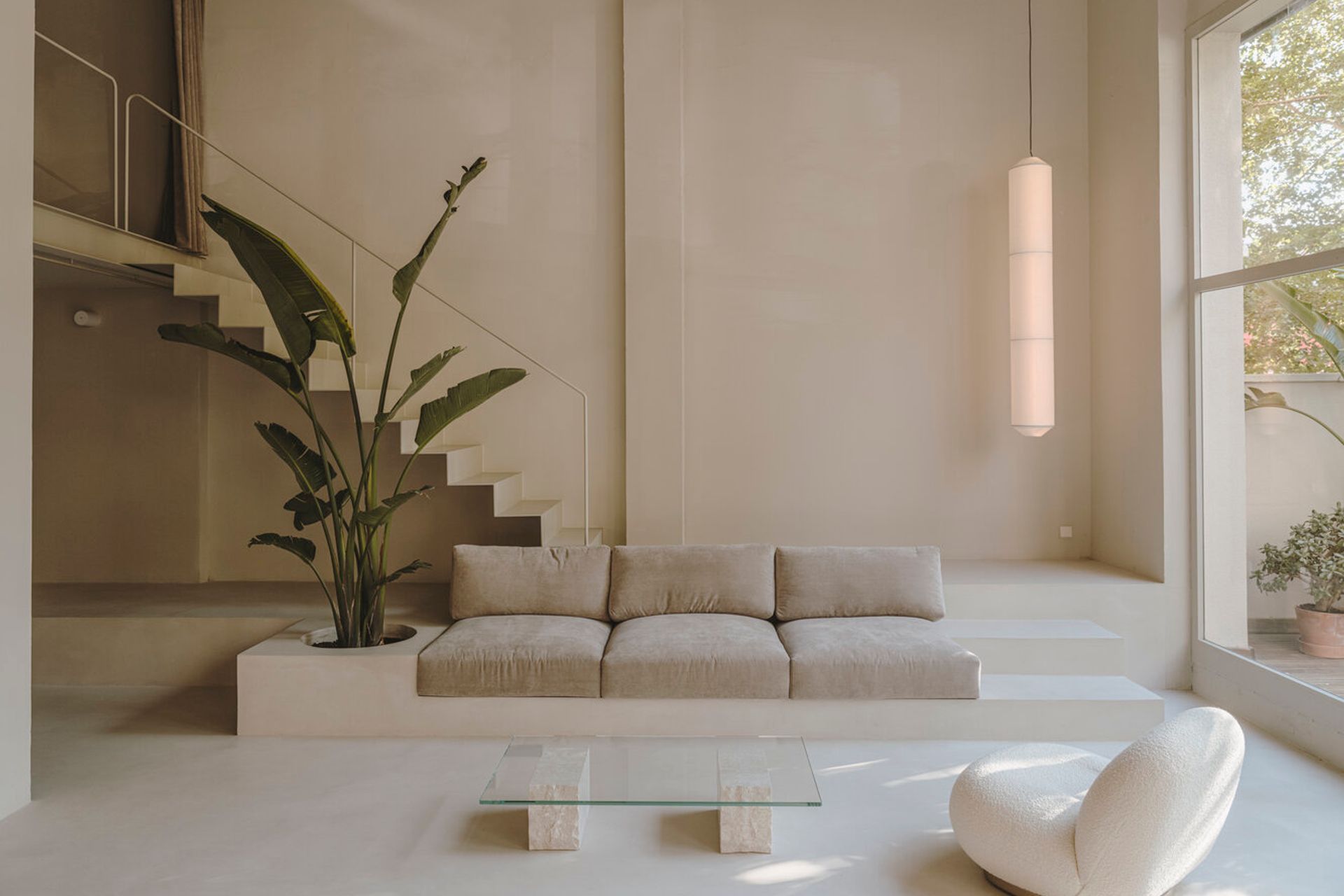 Six N. Five Studio | Lighting by Enlightened Living | Photography by Salva López