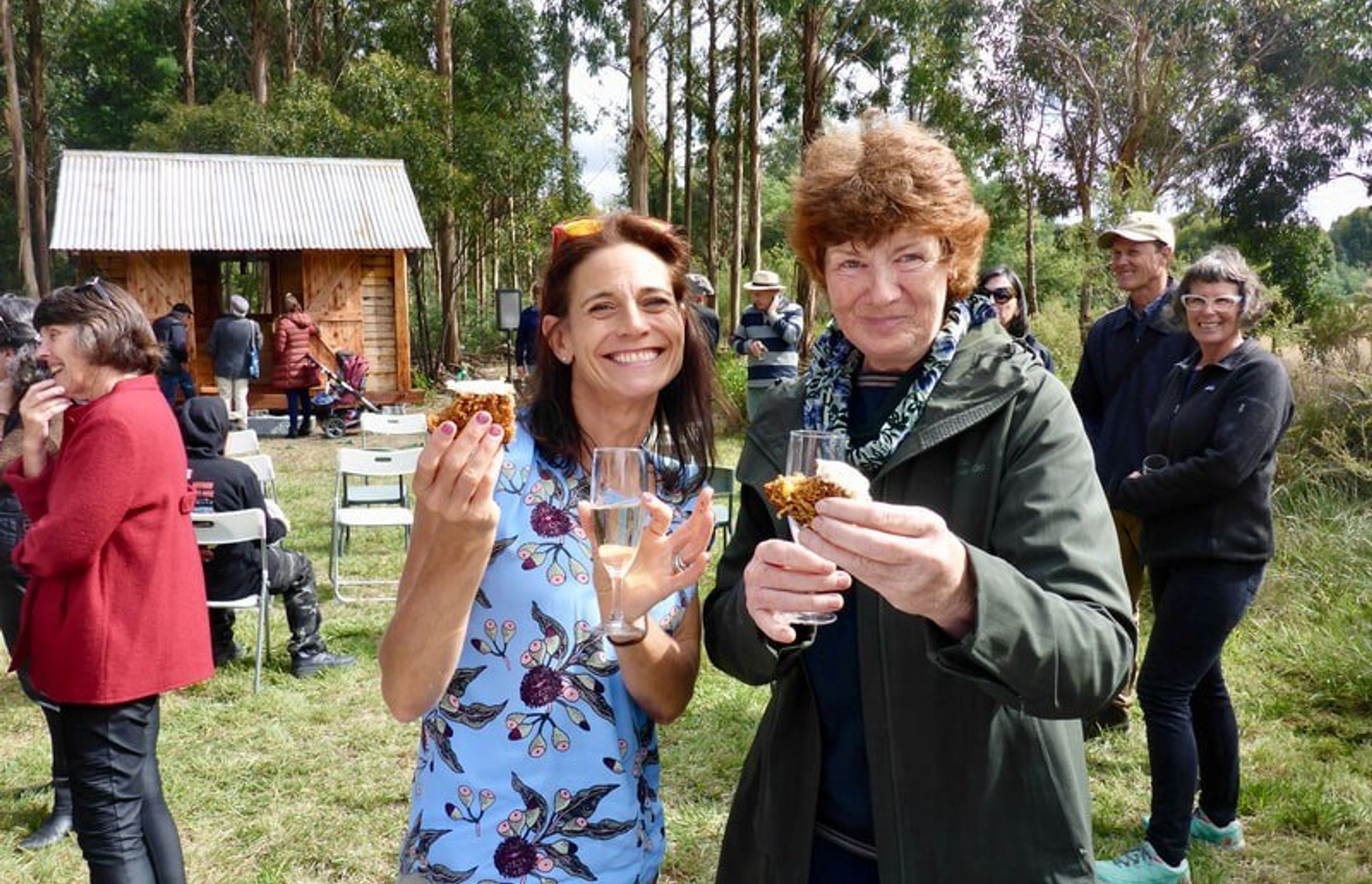 Slab hut launch: economic advantages to grow local for forest communities