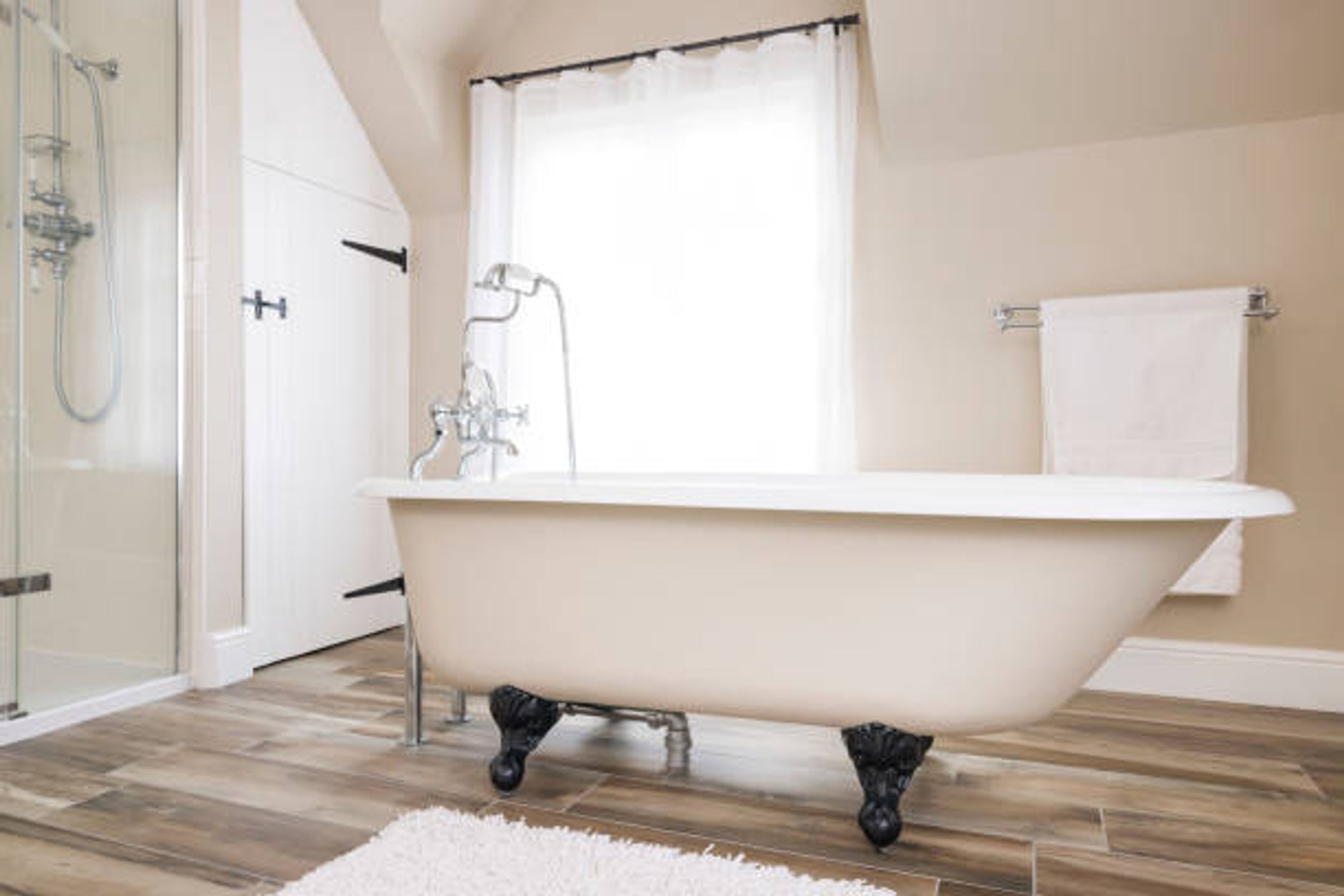 Use of soft neutral colours | Photo Credit - iStock
