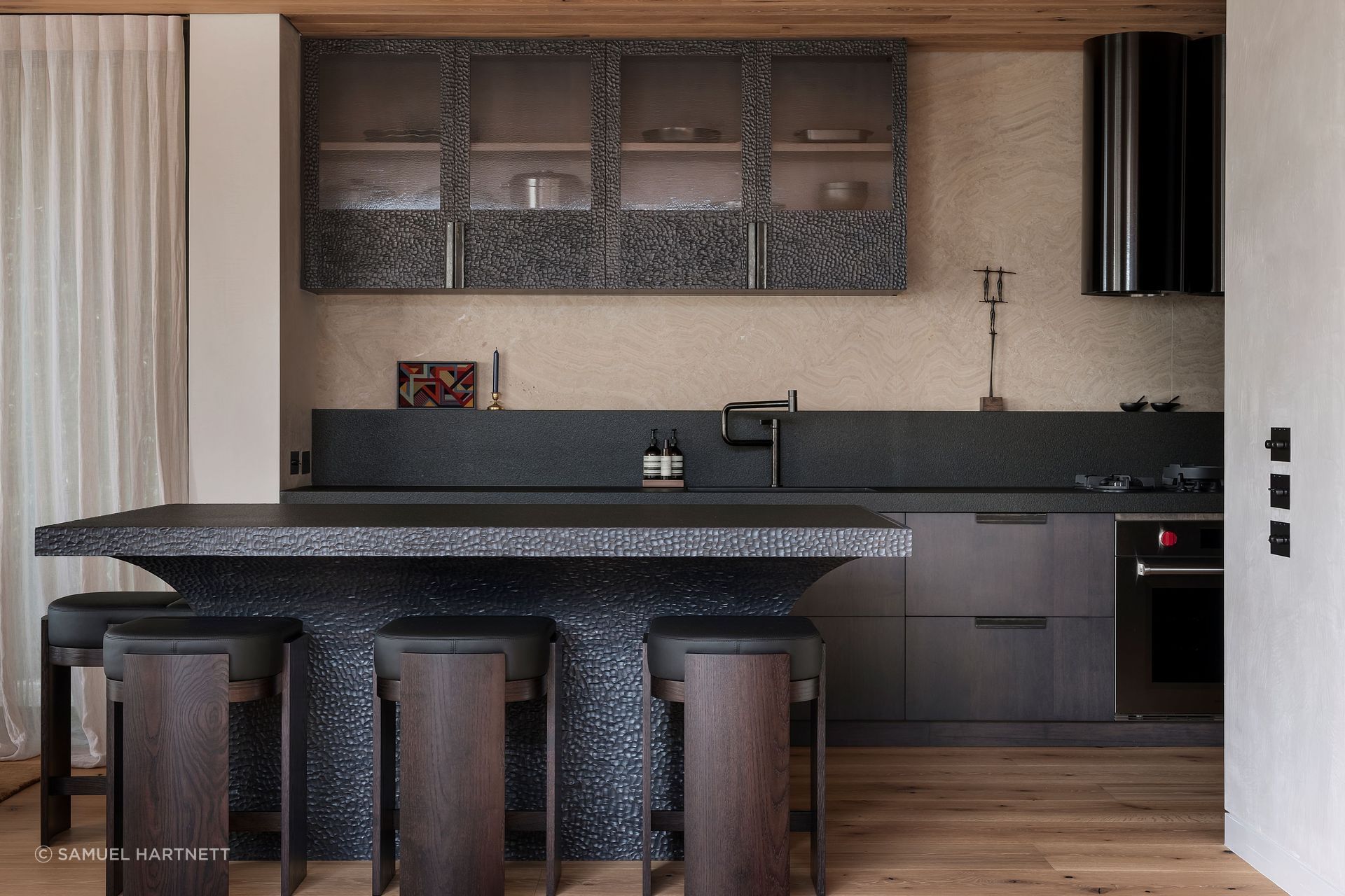 St Heliers House by Bureaux | Bespoke Sandstone VidaPlank