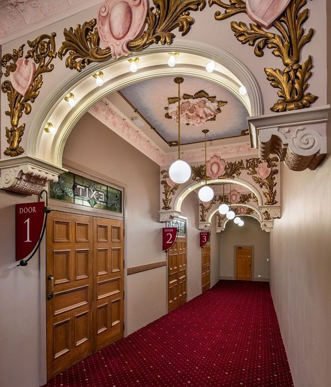 StJamesTheatre02.jpg