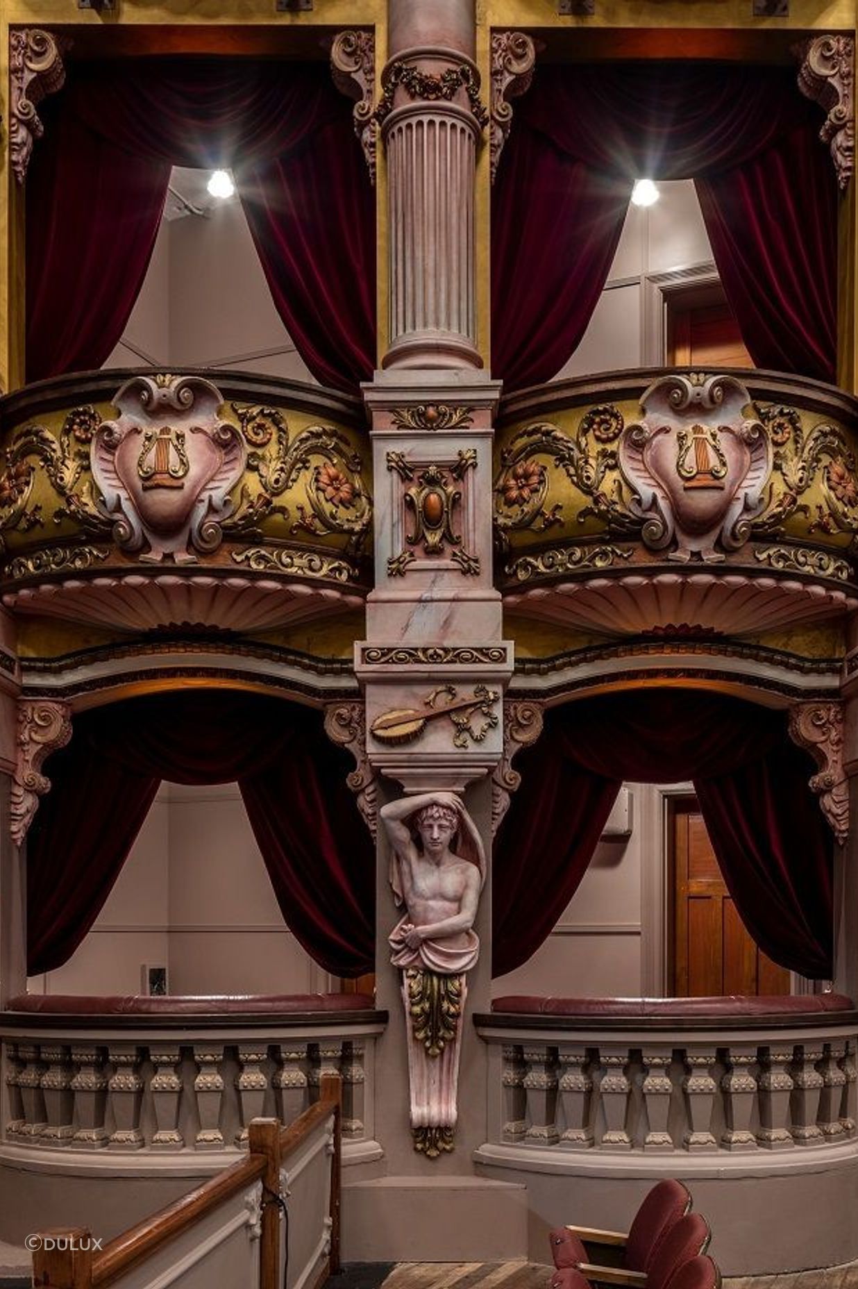 StJamesTheatre05.jpg