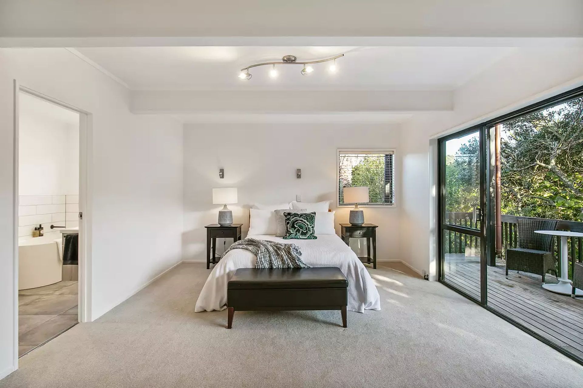 Renovation to Add value in Saint Heliers, Auckland