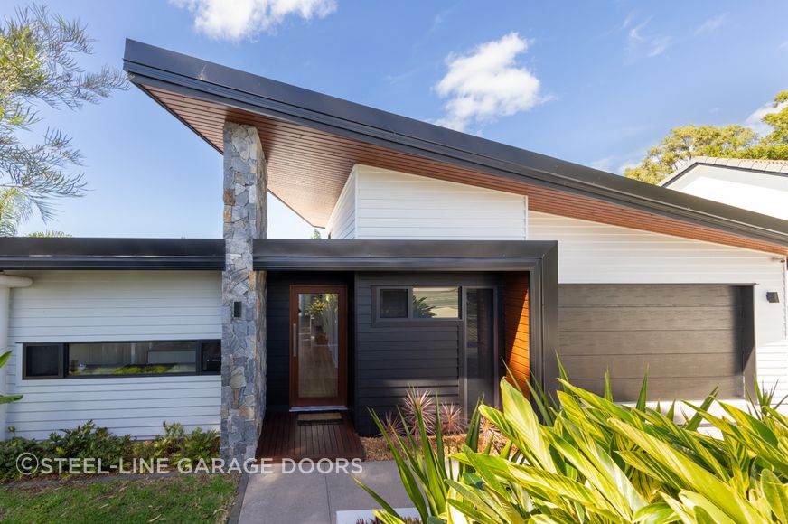 Surf-lottery-house-Flatline-monument-2.png