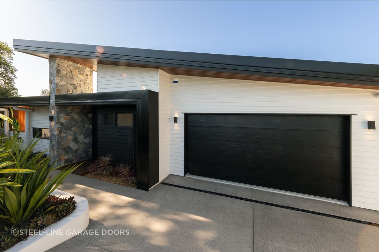 Surf-lottery-house-Flatline-monument.png