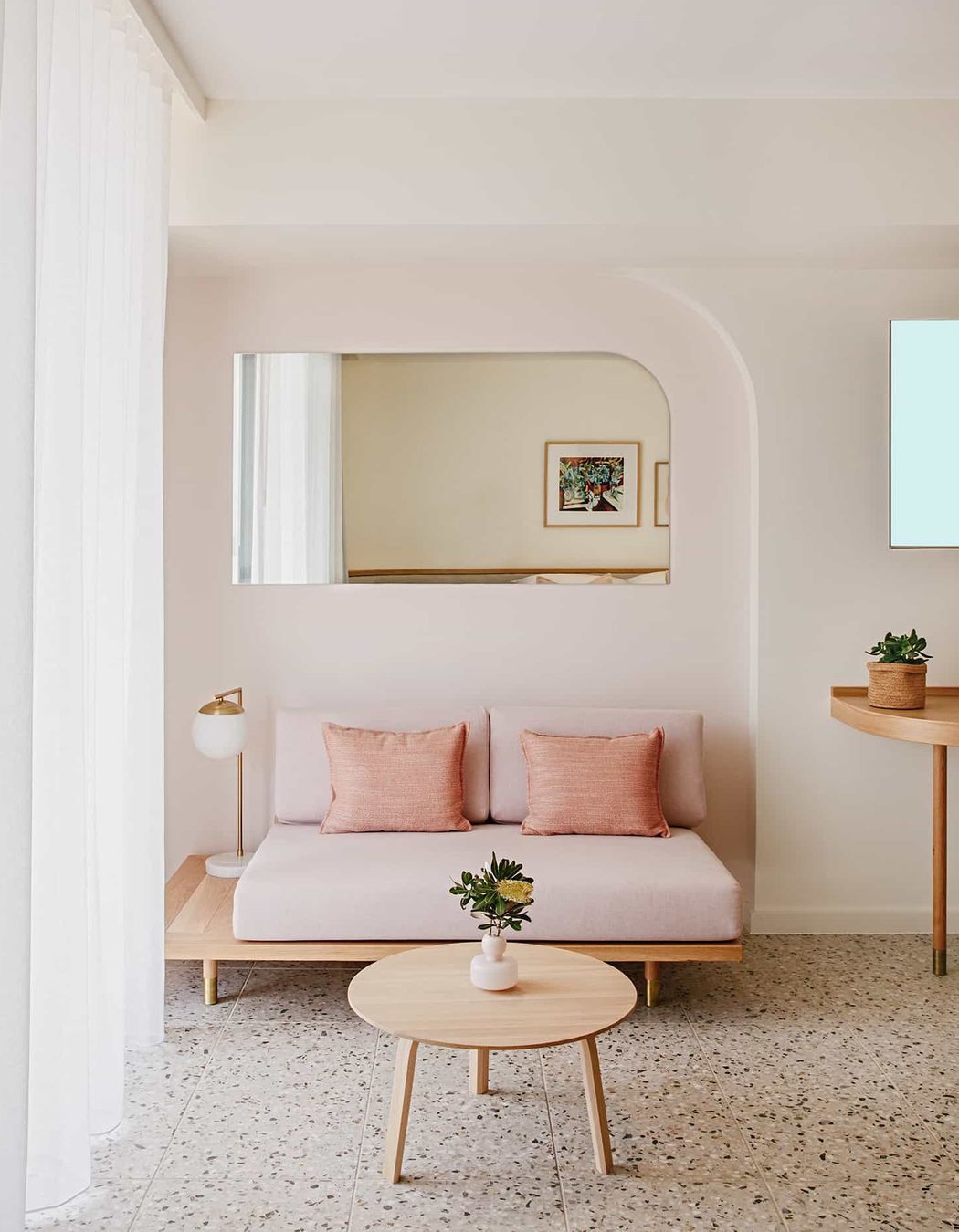 The Surf Hotel Yamba by Design King Company | Photography by Brett Boardman