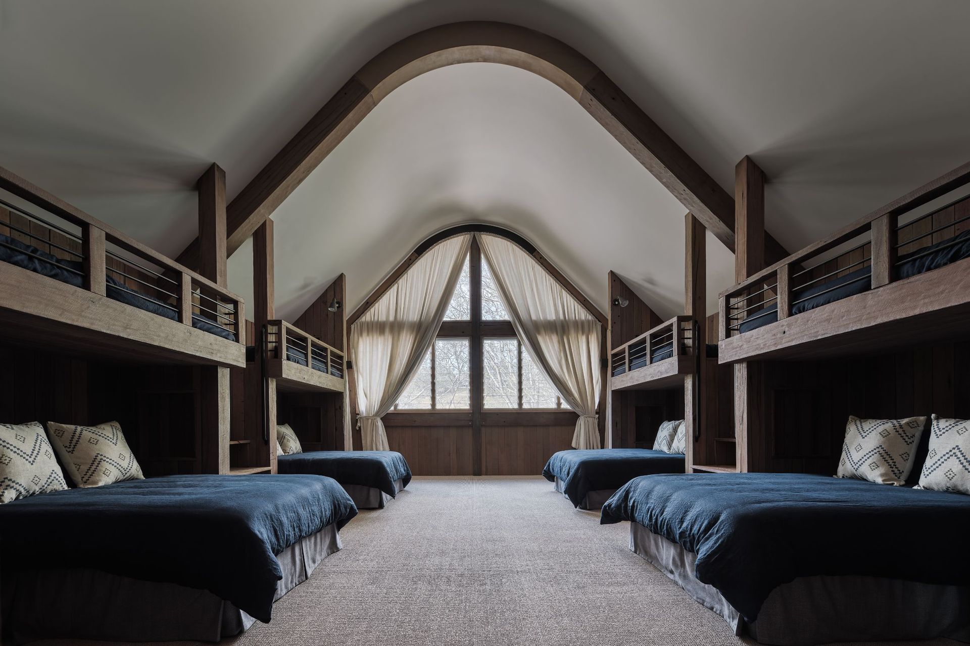 The Barn by Paul Uhlmann Architects | Photography by Andy Macpherson Studio