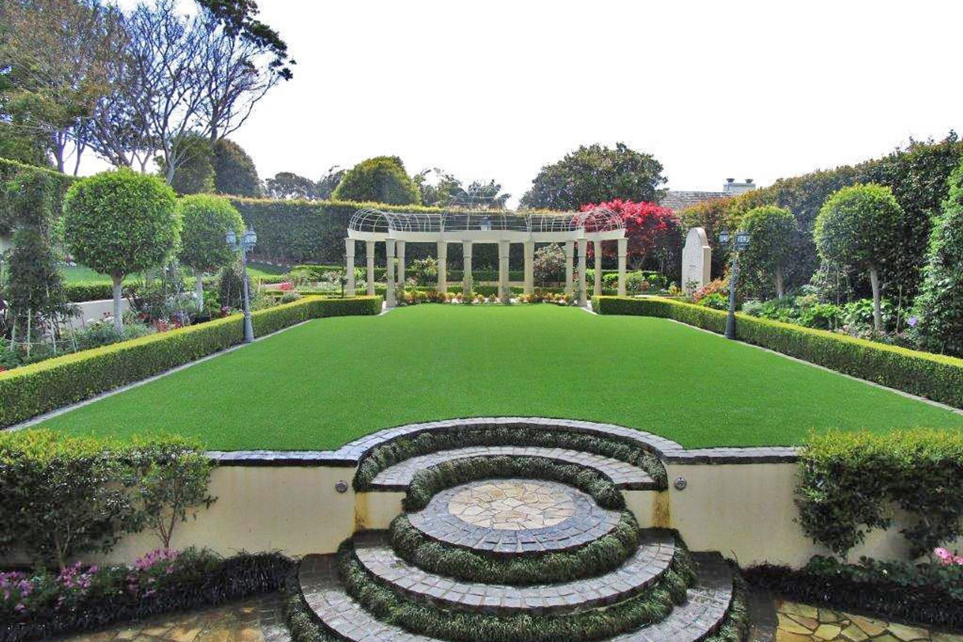 How to Spot High-Quality Synthetic Grass