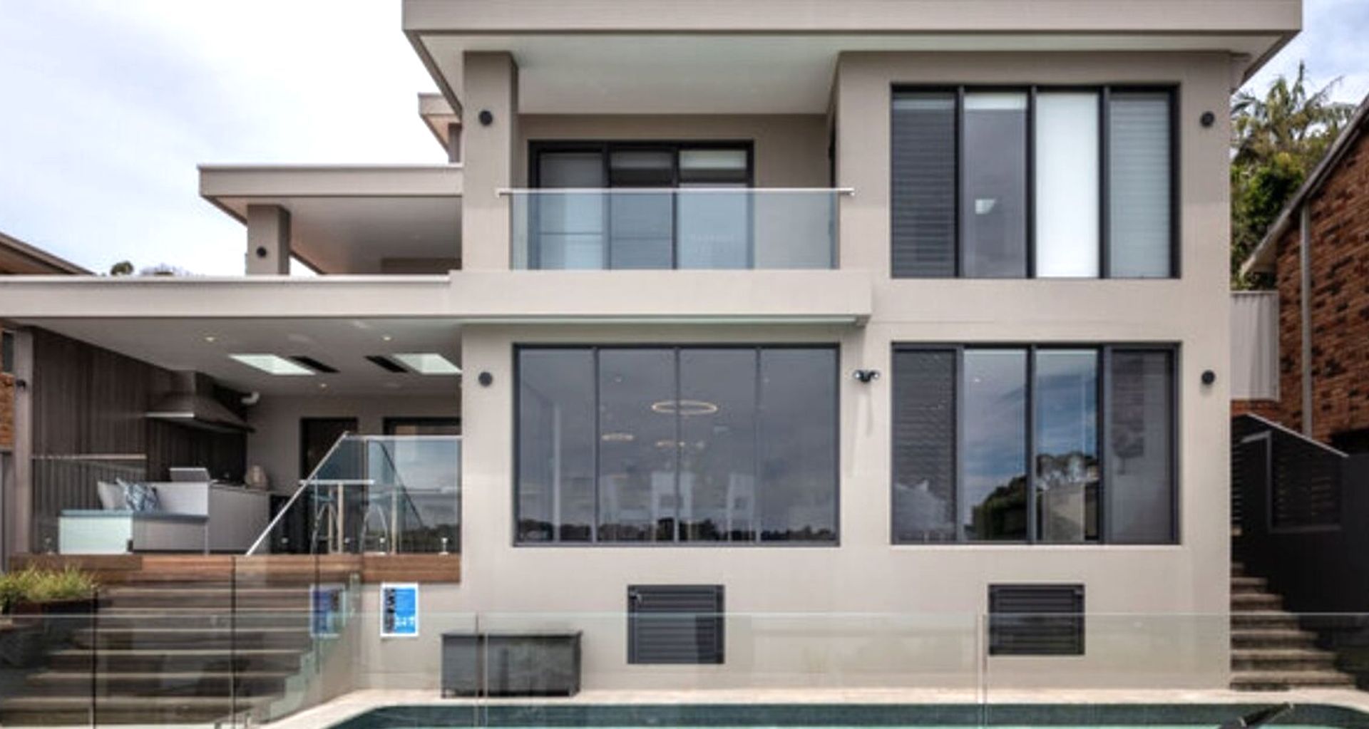 banner