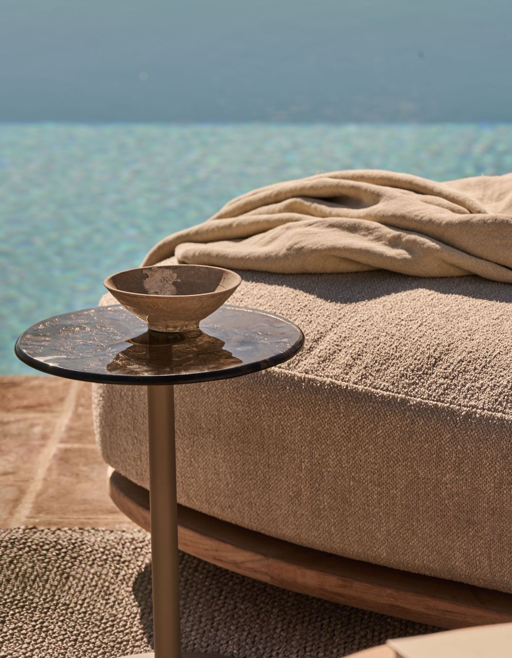 Mare side table by Marc Merckx