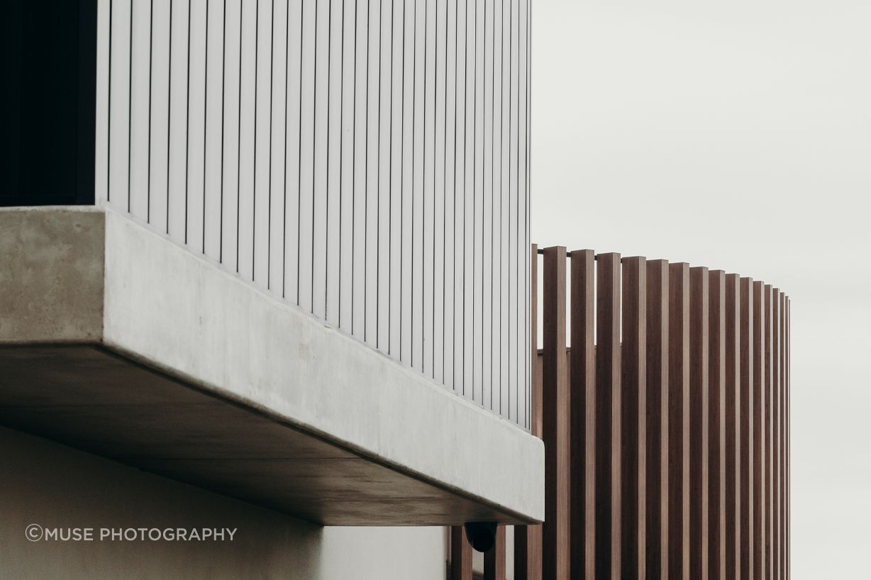 UltraClad® extruded aluminium will not warp or bow, maintaining straight lines like the day they were installed.