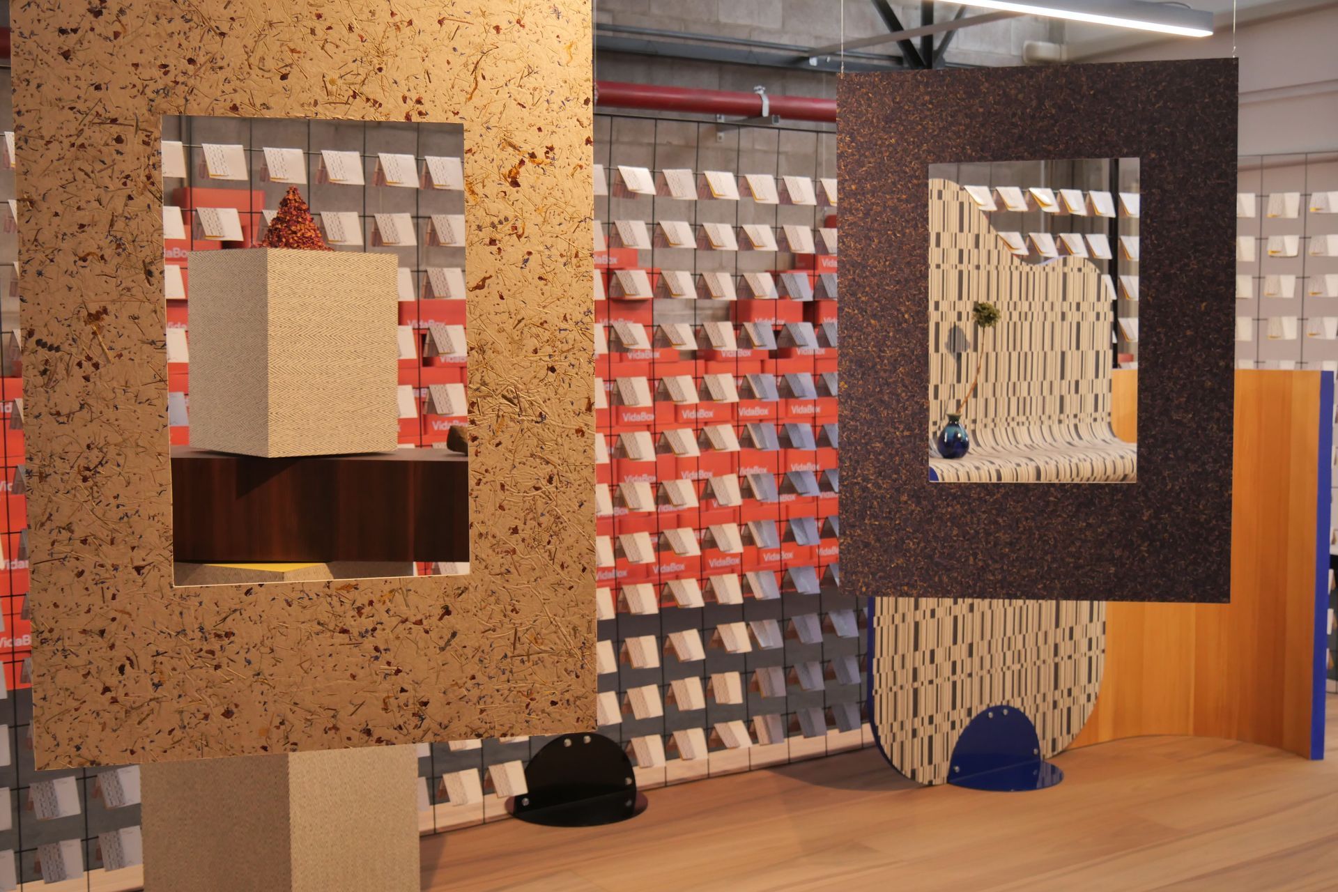 Frames - Organoid by Austaron Surfaces