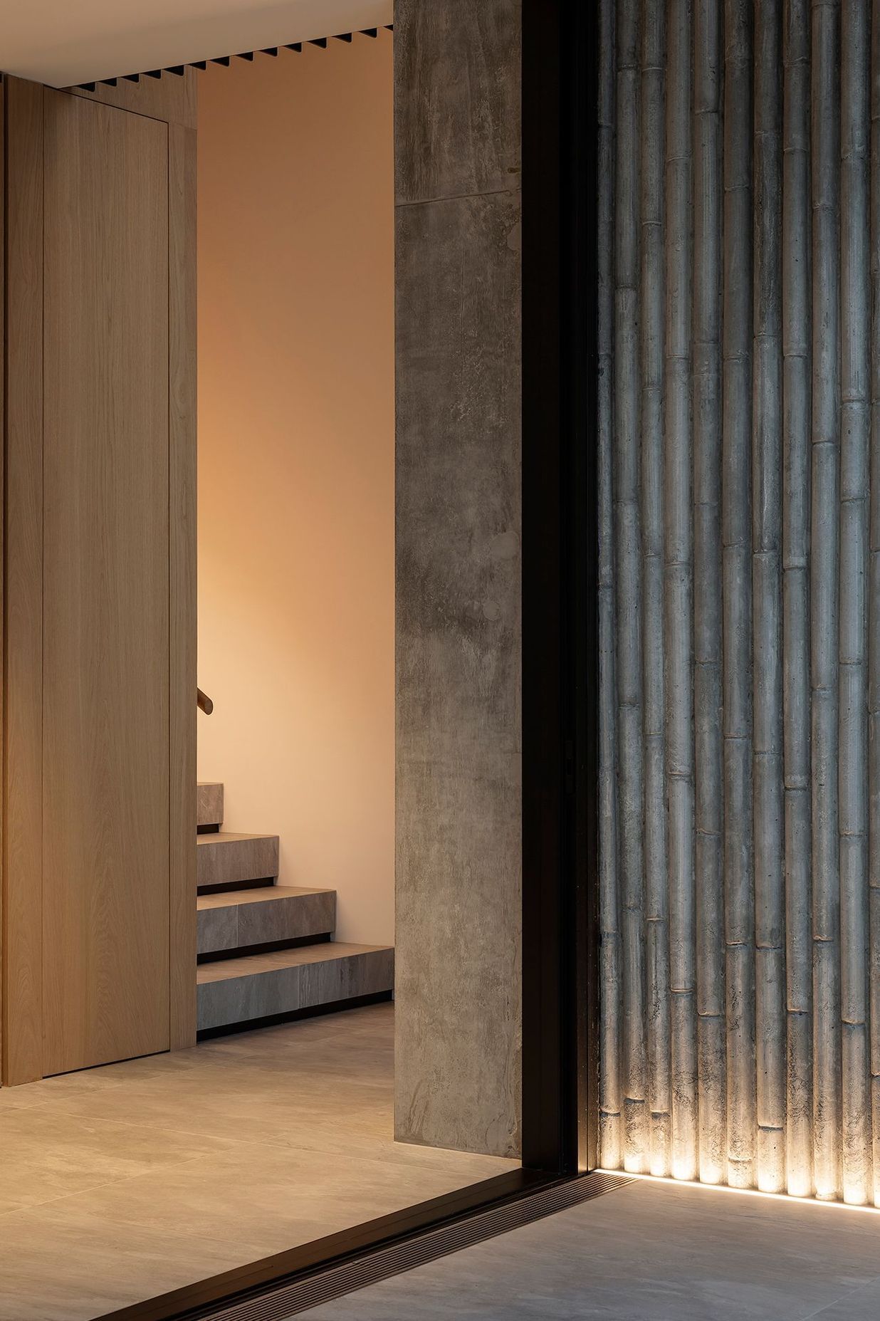 Lin House: how to build an innovative concrete wall with bamboo