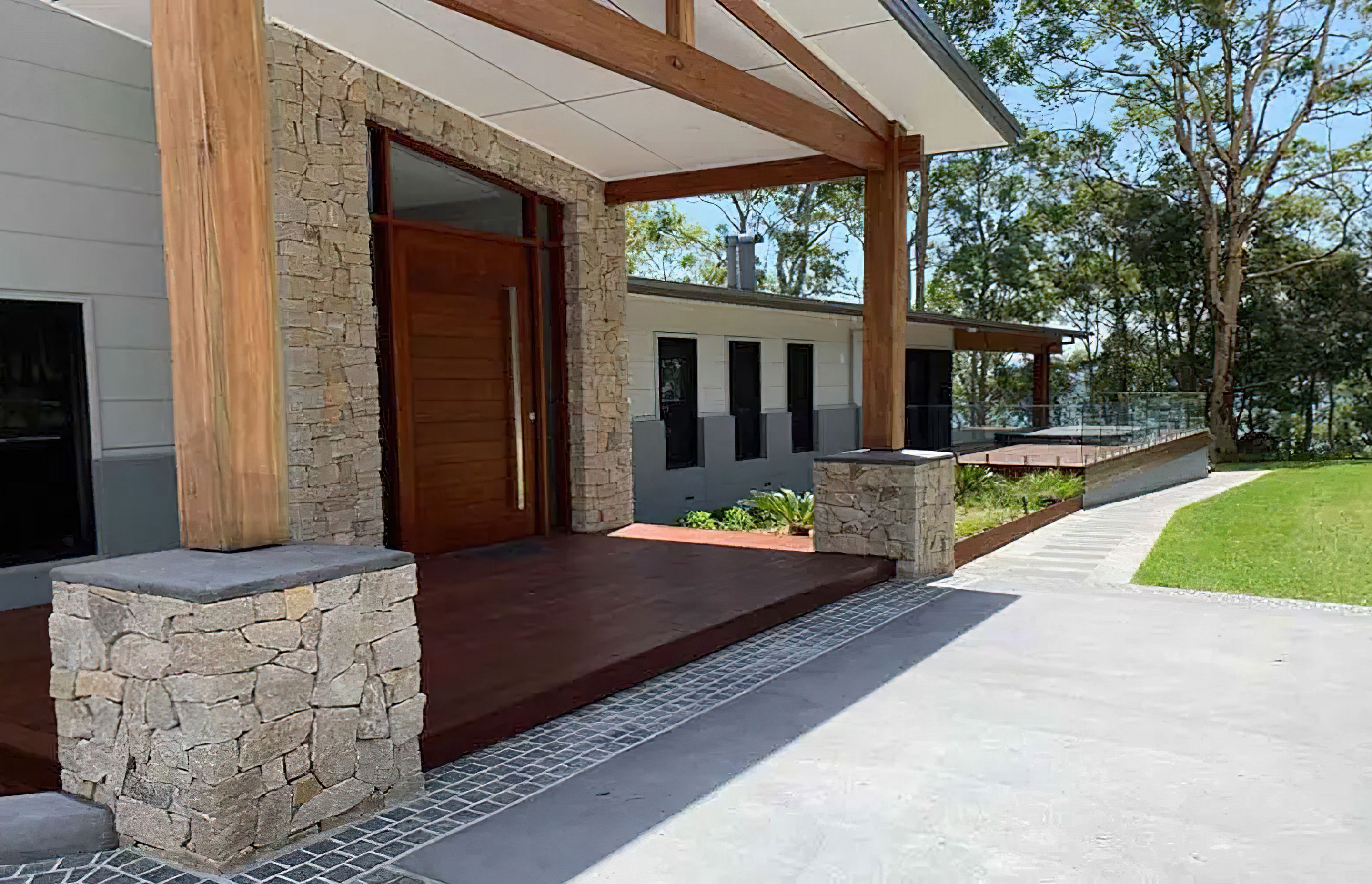Stone wall cladding is like the icing on a cake – it adds that final touch that takes a design to the next level.