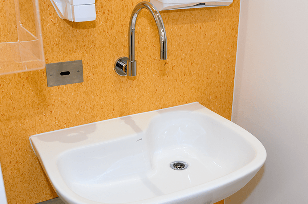 With its rear-offset waste pipe, the Sterisan range of vitreous china sanitary-ware has been designed to help eliminate cross-contamination through anti-splash technology.