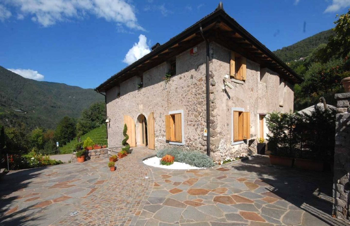 Driveway Design Inspiration