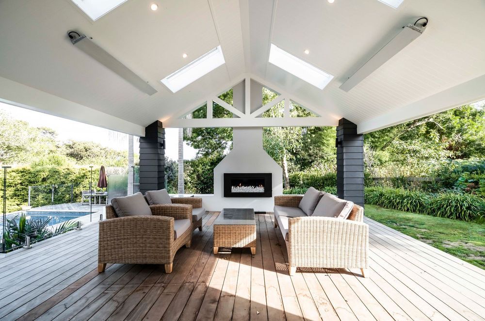 This designer home by QBS was a 90% re-build and extend from a 300m2 cottage to a 780m2 architectural retreat with views back across Auckland.