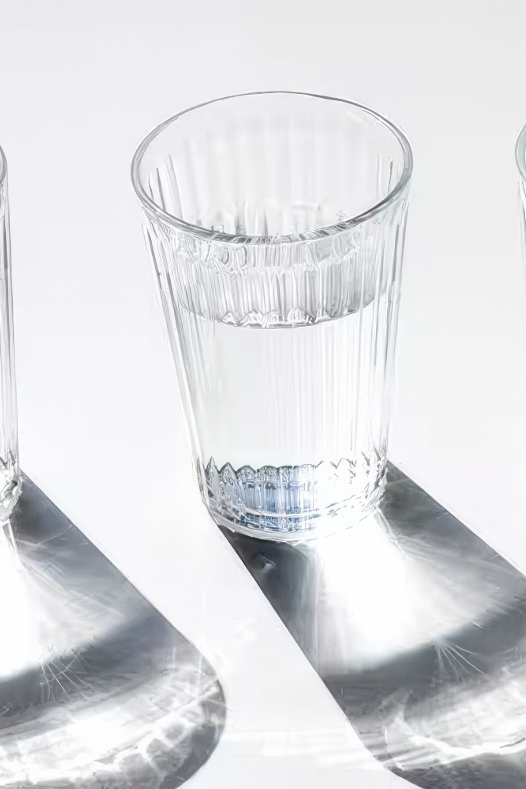 Why-is-water-important-for-our-bodies-gigapixel-high-fidelity-v2-1000h.jpeg