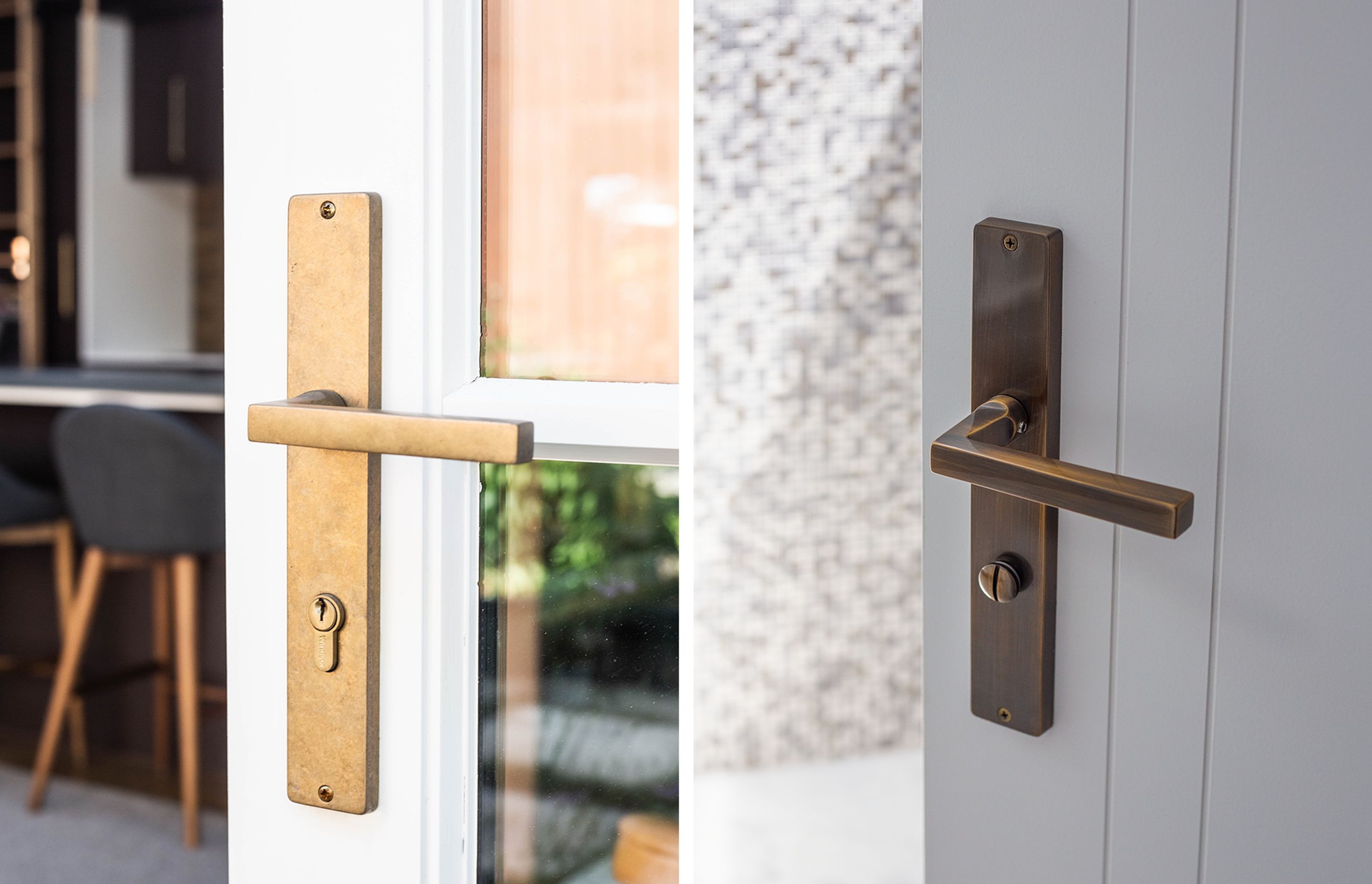 Windsor's hand finishes are available in three categories: Living finishes and Gloss and Matt Lacquered finishes, each bringing its own distinctive allure to its solid brass hardware.