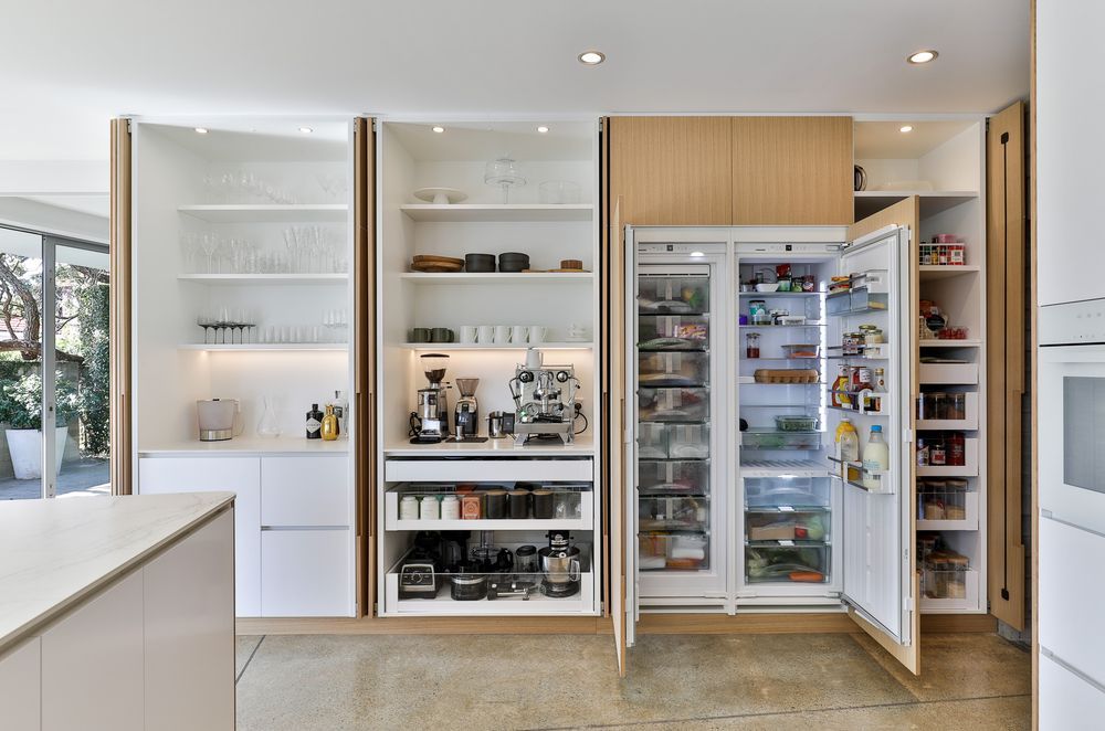 The oak dining table was inspiration for the new kitchen